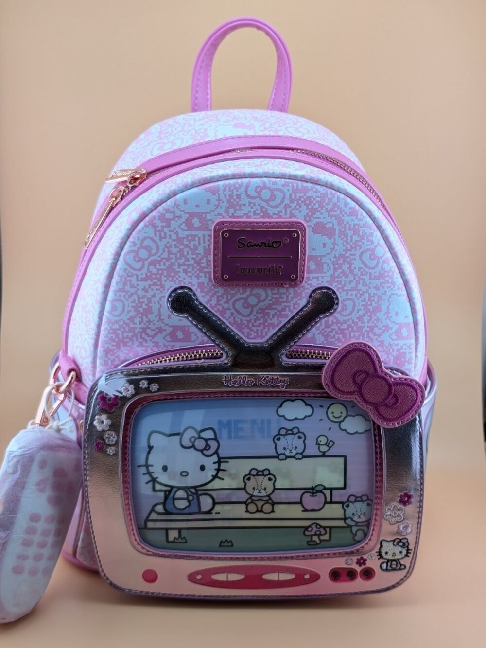 Loungefly Sanrio Hello Kitty Vintage TV Lenticular Mini Backpack NWT + Coin Bag